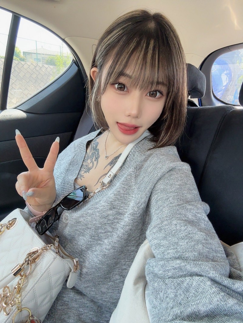 变发刺青改形象！她变成了九纹龙史进！