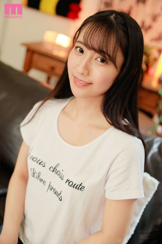 岬野まなつ(岬野茉夏)作品MIDV-220发布!不用套了!她献出人生的第一次!