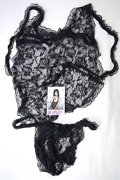 销售赢过艺能人!橘メアリー(橘玛丽)和真木今日子凭的是什么?