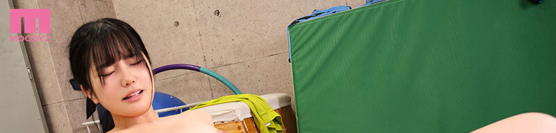 純白彩永(纯白彩永)作品MIDA-420发布!H奶乖巧制服妹狂露内裤,使人情欲高涨…忍不住猛烈撞击!