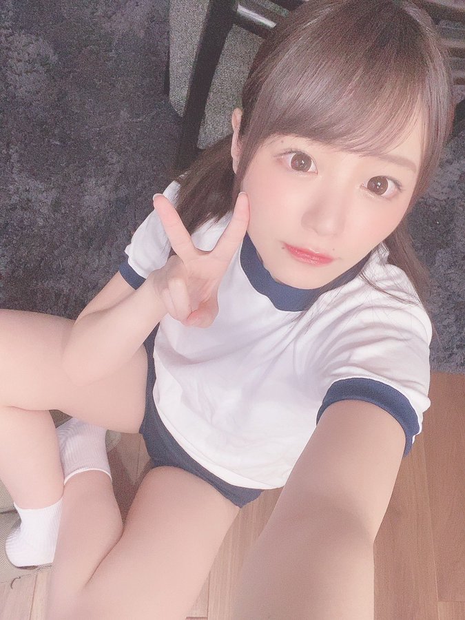 日向日影(日向ひかげ)出道作品番号及封面，日向日影个人简介