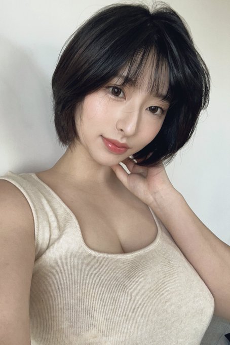 桃果明里(桃果あかり)出道作品番号及封面,桃果明里个人简介