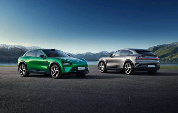 已有三家新势力车企提前完成年度目标：零跑小鹏小米