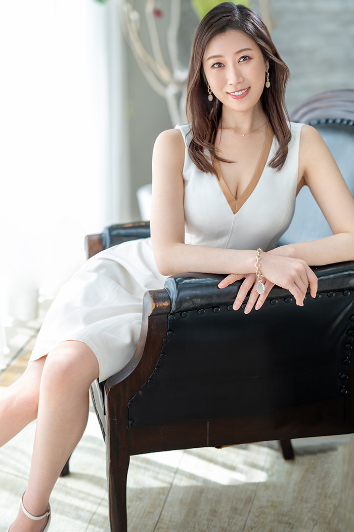 【博狗扑克】冨永ののか(冨永乃乃花)作品DTT-078发布！美脚美乳美鲍鲍！国际线空姐沉迷于日本男优的棒子下了！【EV扑克下载】