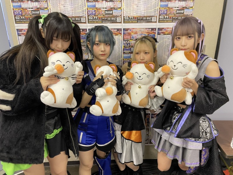 【GG扑克】引退后转行当偶像⋯她却因为伙伴和粉丝乱来丢了工作！【EV扑克下载】