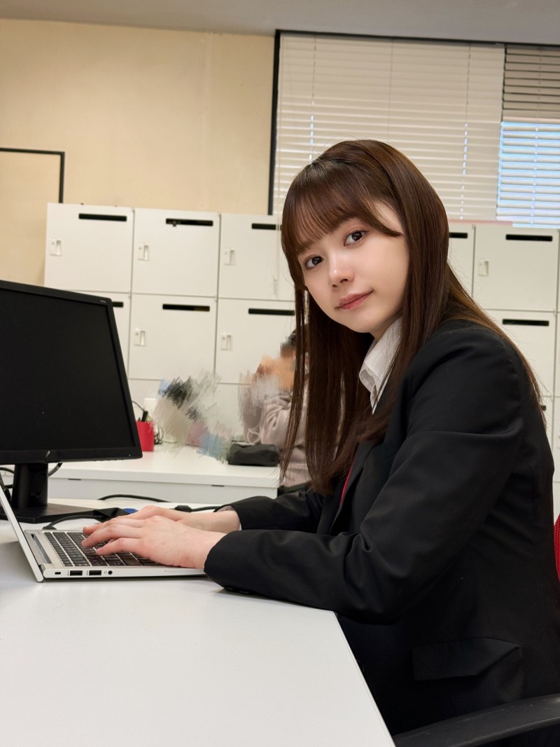 日影阳太(SDJS-350)SOD人力资源部女员工Yoda Hikage（Yoda Hikage）AV出道！