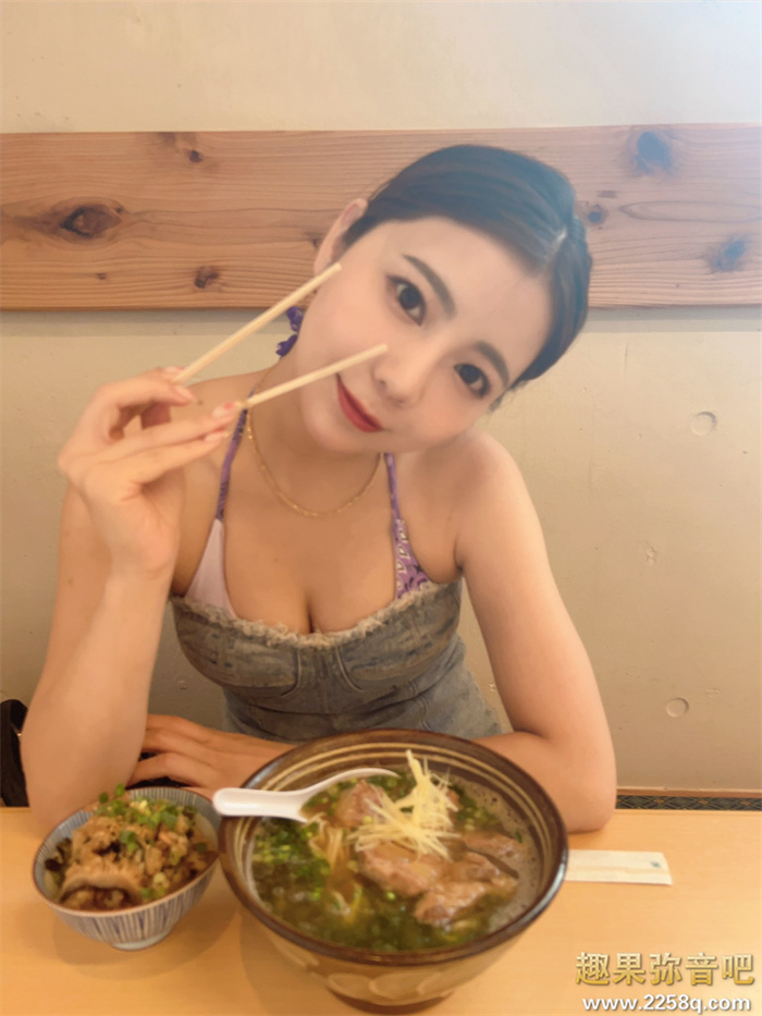 【WPT扑克】[JUQ-308]惊！惠比寿麝香葡萄（恵比寿マスカッツ）的吉泽友贵睽违四年重返淫光幕！