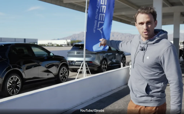 【小鱼Poker】来自东方的&ldquo;降维打击&rdquo; 美国特斯拉车主试驾极氪后感叹