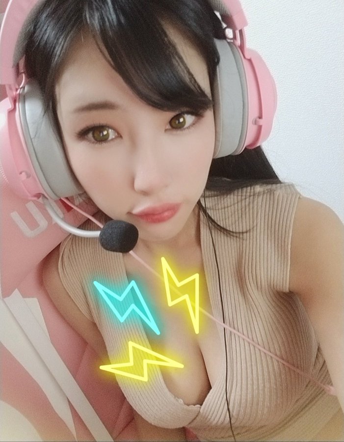 最新推荐！10年一遇神BODY「飞鸟里伊奈」精选作品介绍……