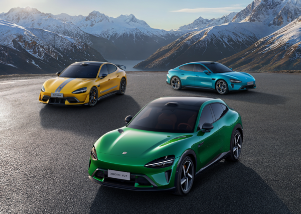 小米神秘跑车现身巴塞罗那 或为MWC 2026展示做准备