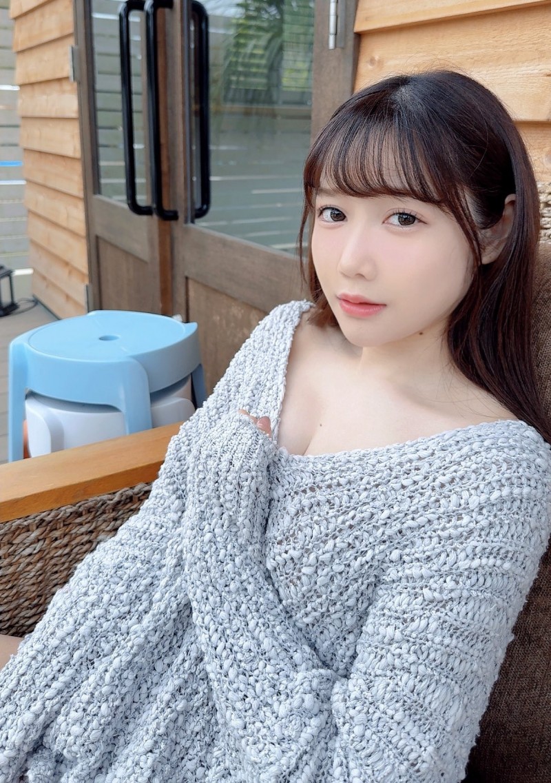 【小鱼Poker】我回来了！九头身E奶的椎名心春要拼了！