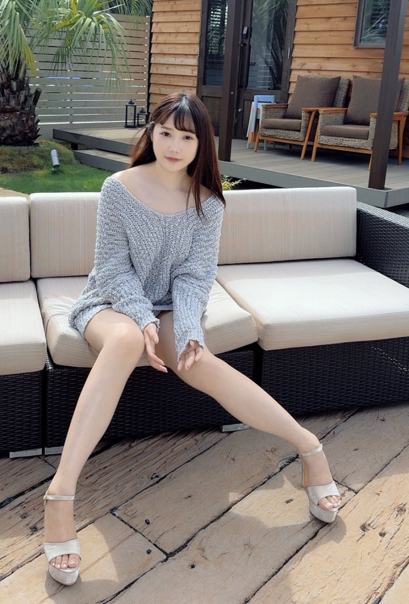 【小鱼Poker】我回来了！九头身E奶的椎名心春要拼了！