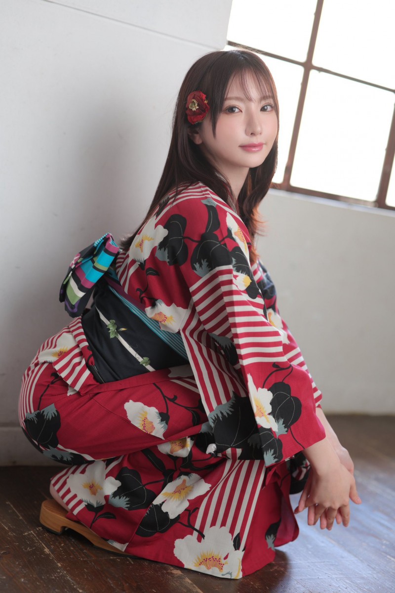 不再是新妻了!换新东家的她全新艺名出炉!