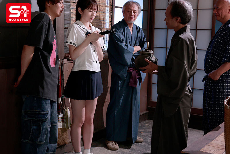 【DD扑克】白上惠美香(SNOS-079)扮演网红大锅炒!这是白上咲花拍得最辛苦的作品!