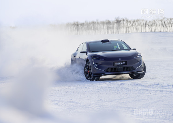 新款阿维塔12开启预售 全系标配华为896线激光雷达 新款阿维塔12开启预售 全系标配华为896线激光雷达