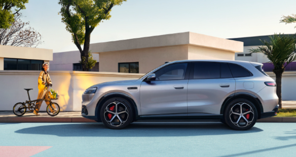 预售价26.98万元起！问界M6正式发布 搭载896线雷达