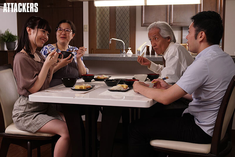 工藤ゆら(工藤由罗)作品ADN-513发布！有着灿烂笑颜的萌感正妹，「无辜大眼」超级挑逗！