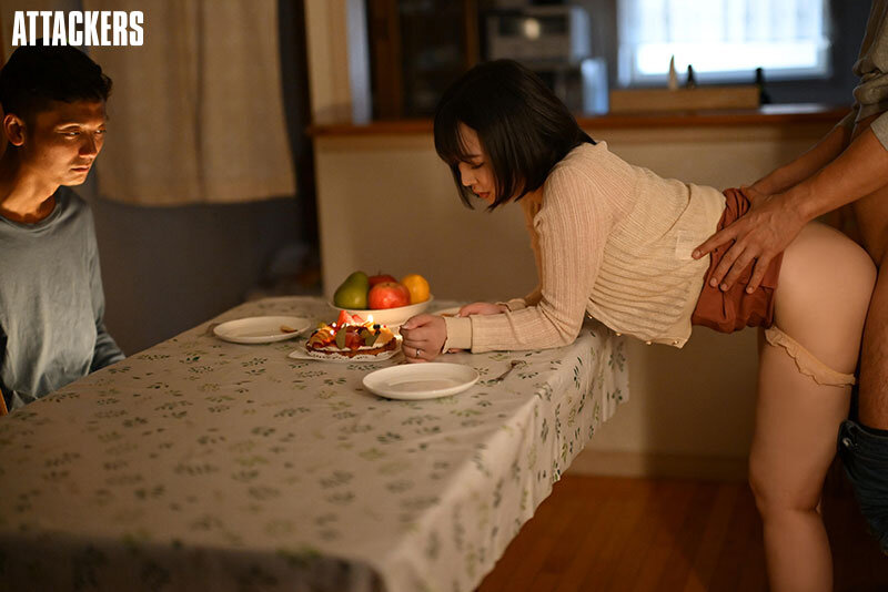 【博狗扑克】三宮つばき(三宫椿)作品ADN-637发布！前外拍模特人妻重新开始接摄影案，结果越拍衣服越少最后整个失控【EV扑克下载】