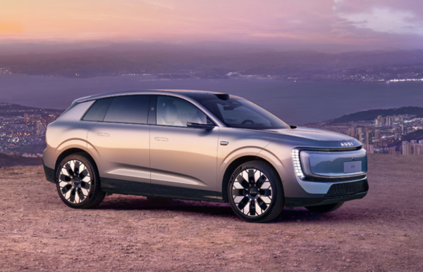 奥迪E7X 奥迪E7X登顶佰骏山地赛车场SUV圈速榜 本月线下亮相