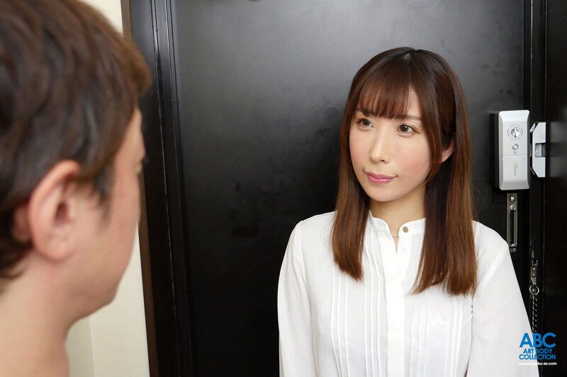 最新推荐！风骚色气尽显巨乳女优「彩奈里奈」精选作品介绍……