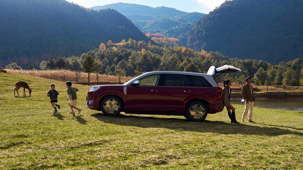 双航空座椅+超强闪充+3.9s加速 大唐EV预售25万元起