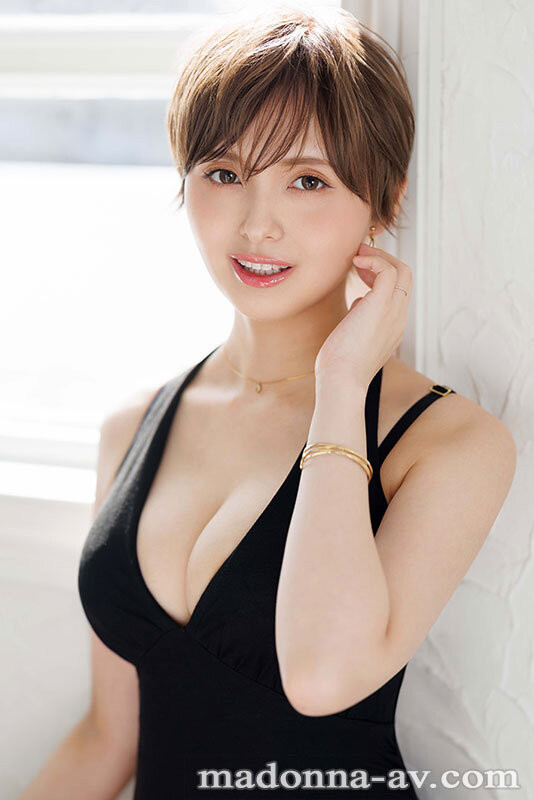 【博狗扑克】JUR-083 「水原冴香」出道作品番号及封面，「水原冴香」个人简介