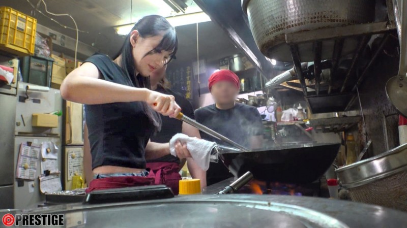 三佳诗(ABF-357)料理拉面店所有男人!三佳诗「我如意棒瓶瓶」!