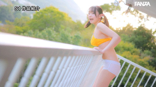 白花仁爱(SNOS-155) 「G奶可爱声优」S1专属出道,「棉花糖般的柔软大奶」太有看点…