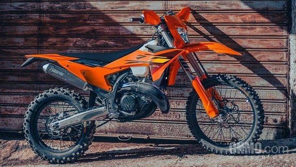 KTM KTM因越野摩托车销售再陷争议 称合规责任在客户