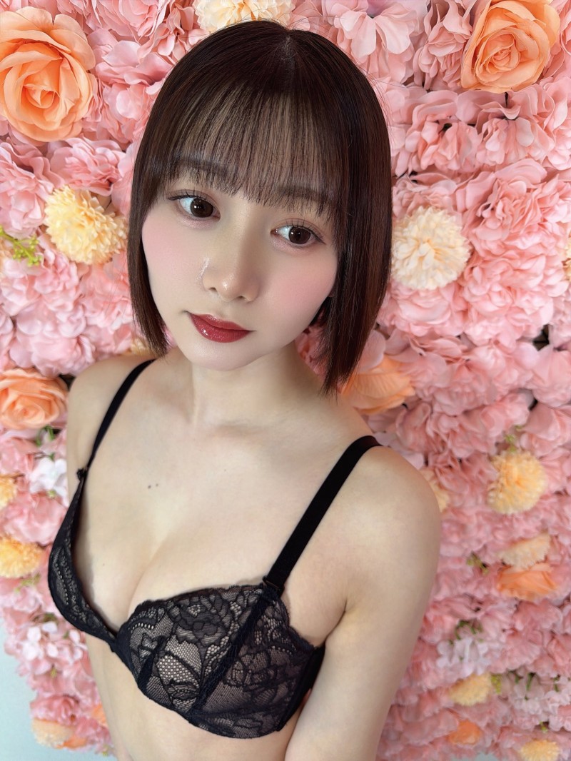 将成最强发片机器?月瀬りりあ(月濑莉莉亚)拍了这支作品!