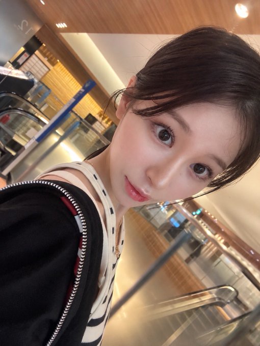 【博狗扑克】(MIDA-760) 悲报！21岁C罩杯美乳美少女「白石奈美」下个月AV引退！自曝好想再继续拍…